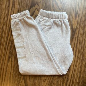 VS PINK EVERYDAY FLEECE CLASSIC SWEATPANTS SIZE LG